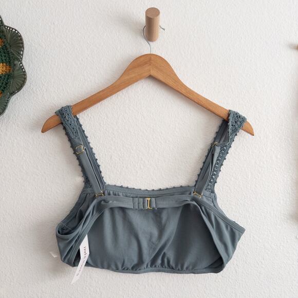 Hula Honey Blue Crochet Bikini Top Only Size XL - Picture 3 of 5